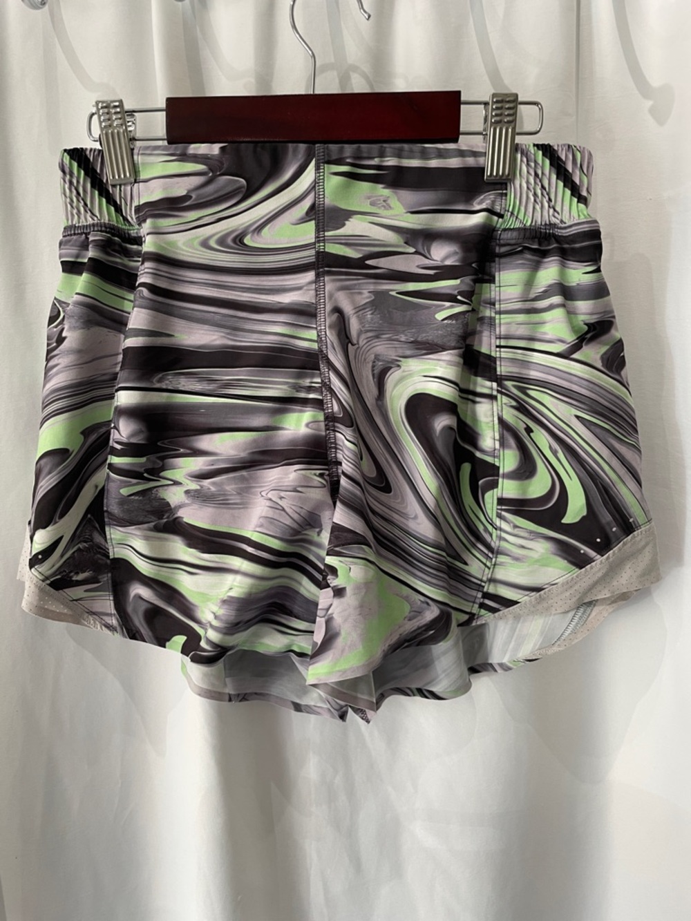 lululemon athletica Women's Athletic Shorts in Black, Gray, Green